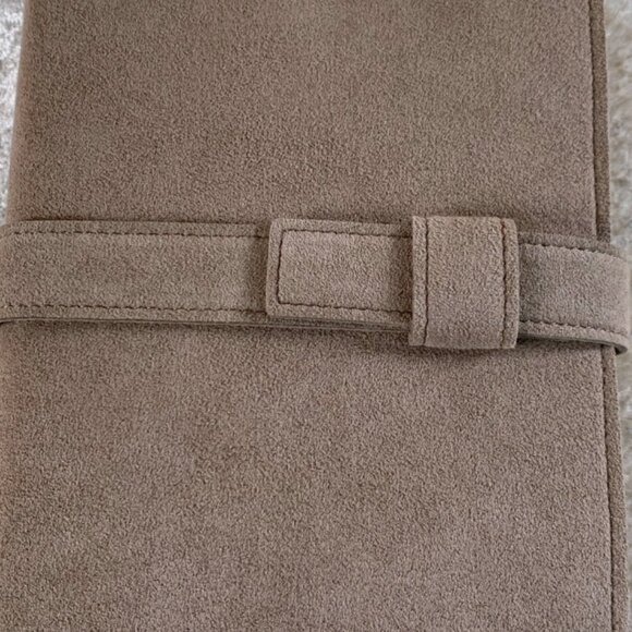 Cartier Jewelry Travel Pouch Carry Case Beige Suede .VIP Gift Item - Picture 3 of 11